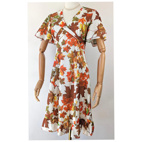 1970s autumn leaf print - autumn,