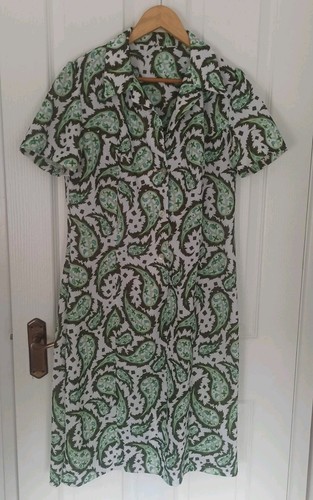 Vintage 1970s paisley day - vintage,
