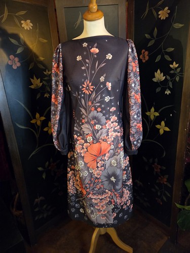 Vintage 1970s black floral - 1970s,