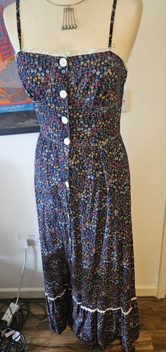 True vintage 1970s hippie - vintage,