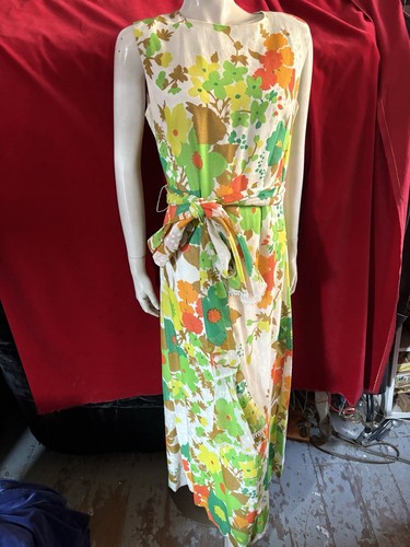 Crestina 1970s maxi - maxi, belted