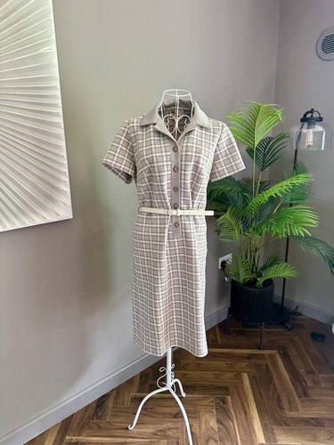 Vintage 1970s floral - 🌼,