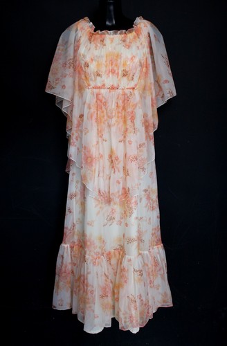 Vintage 1970 floaty - vintage, orange