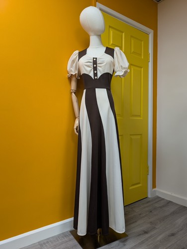 Vintage 1970s brown - vintage, brown/white