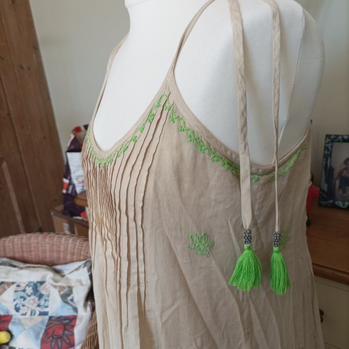 Strappy cotton 1970s style - strappy,