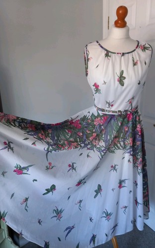 Vintage 1970 white green - vintage,