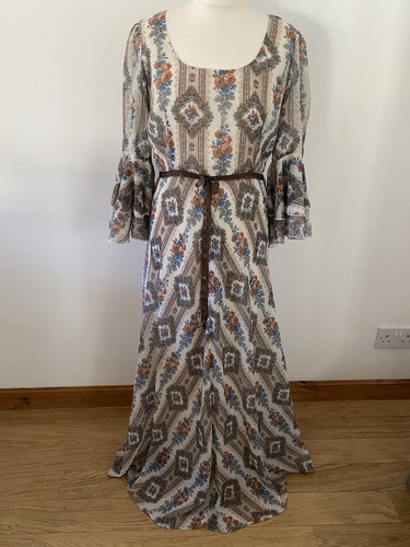 Stunning vintage long - 70’s,