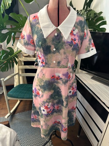 1970s pink flower printed