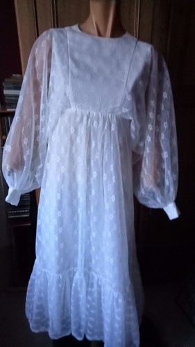Vintage genuine 1970s white - genuine,
